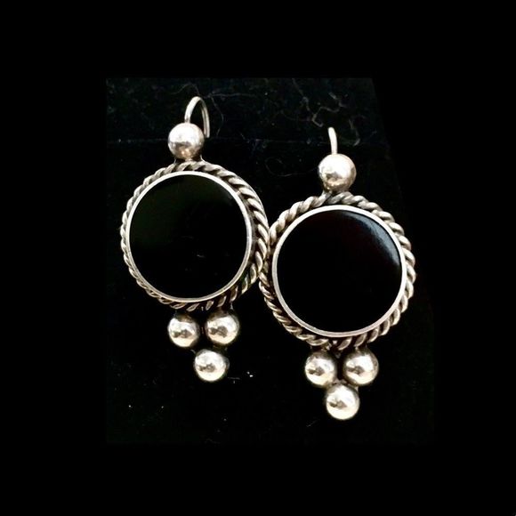 TAXCO Sterling Silver Onyx Drop Earrings - Picture 2 of 8